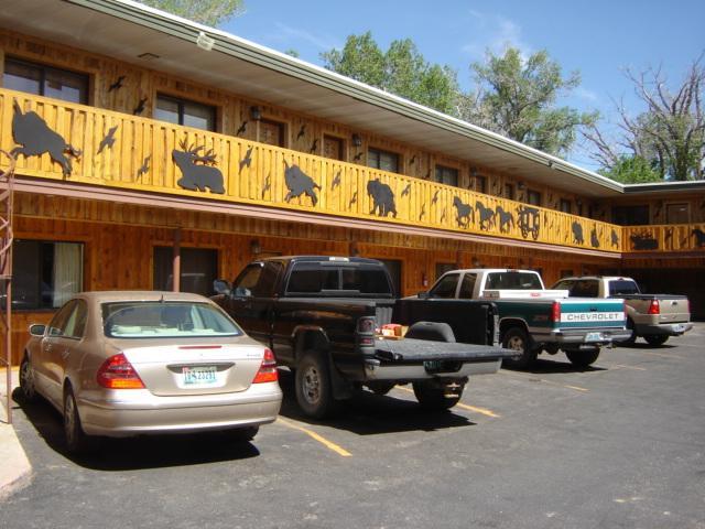 Frontier Lodge ランダー エクステリア 写真